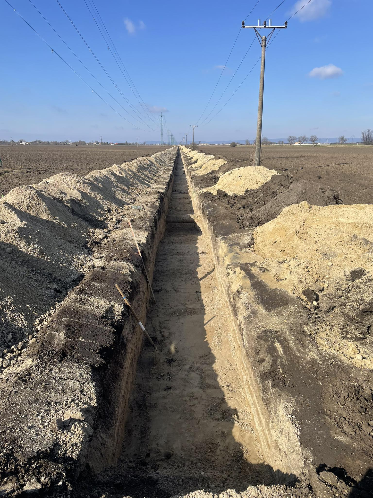 Nové VN vedenia z rozvodne Mierovo do Dunajskej Stredy