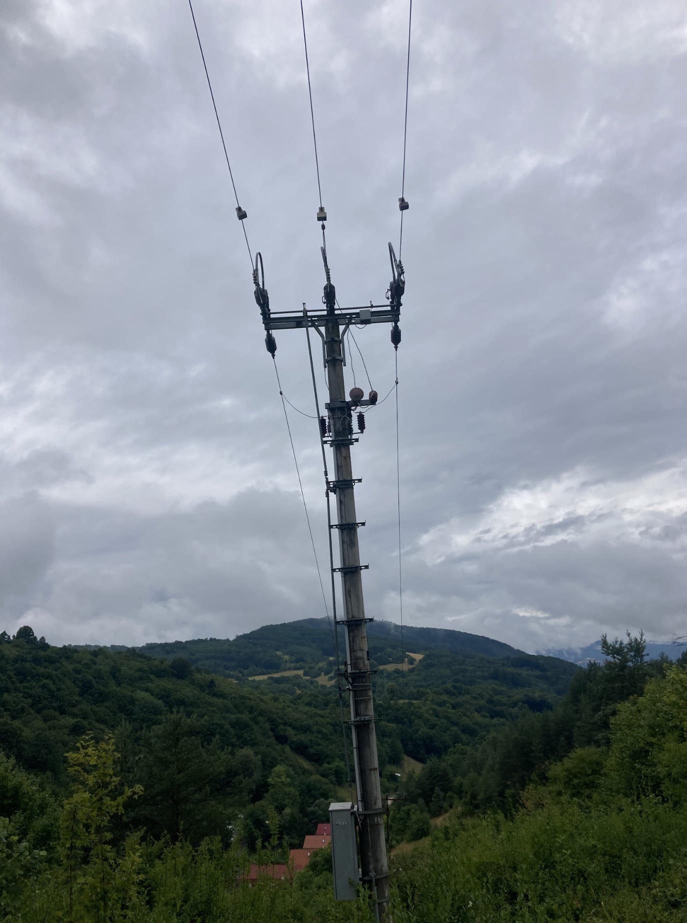 Presmerovanie VN vedení a výstavba trafostanice